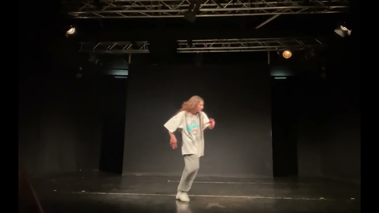 Francesca Salvioni Dance Impro December 2025