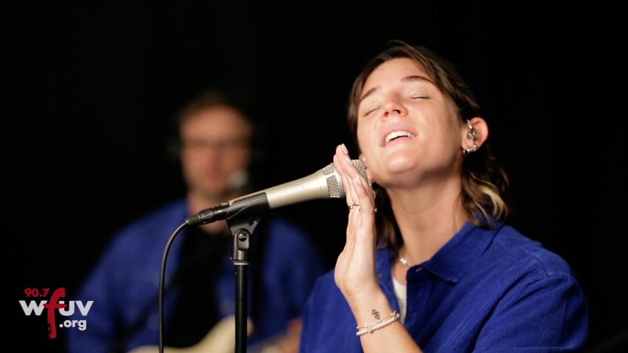 Sammy Rae & The Friends - 