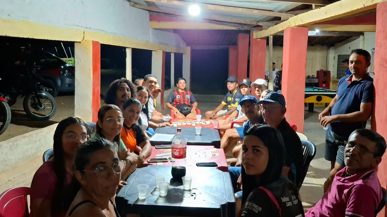HOUVE UMA REUNIÃO NA ÁREA DE LAZER DE BEL IPUEIRA SOBRE FUTEBOL FEMININO MUNICÍPIO DE CONCEIÇÃO PB 