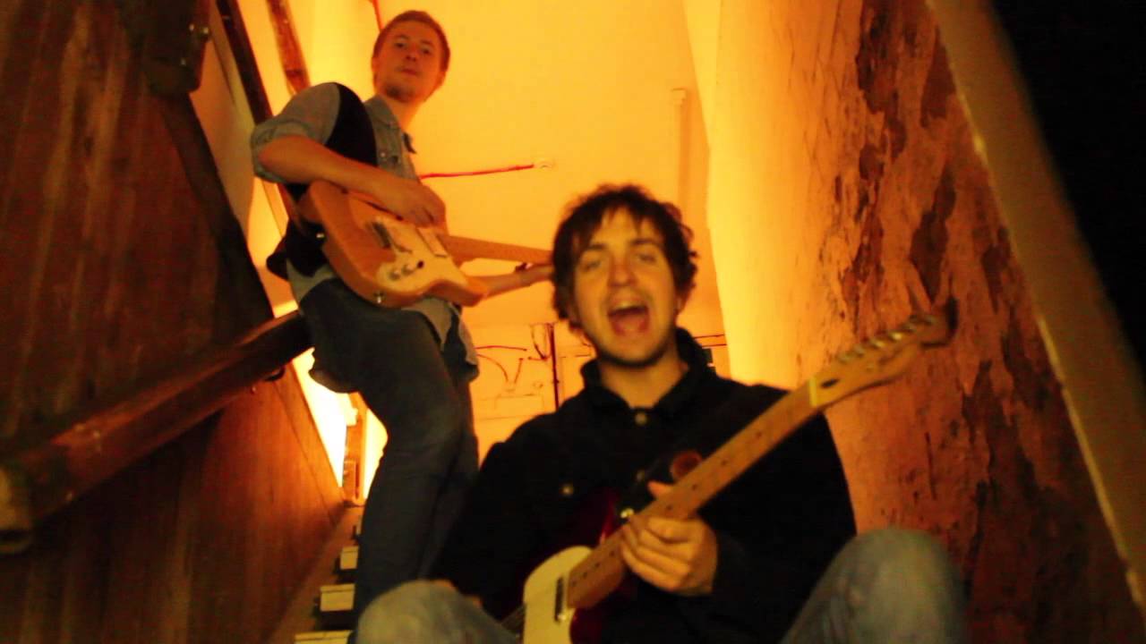 The Ramblers - Yellow Moon (OFFICIAL VIDEO)