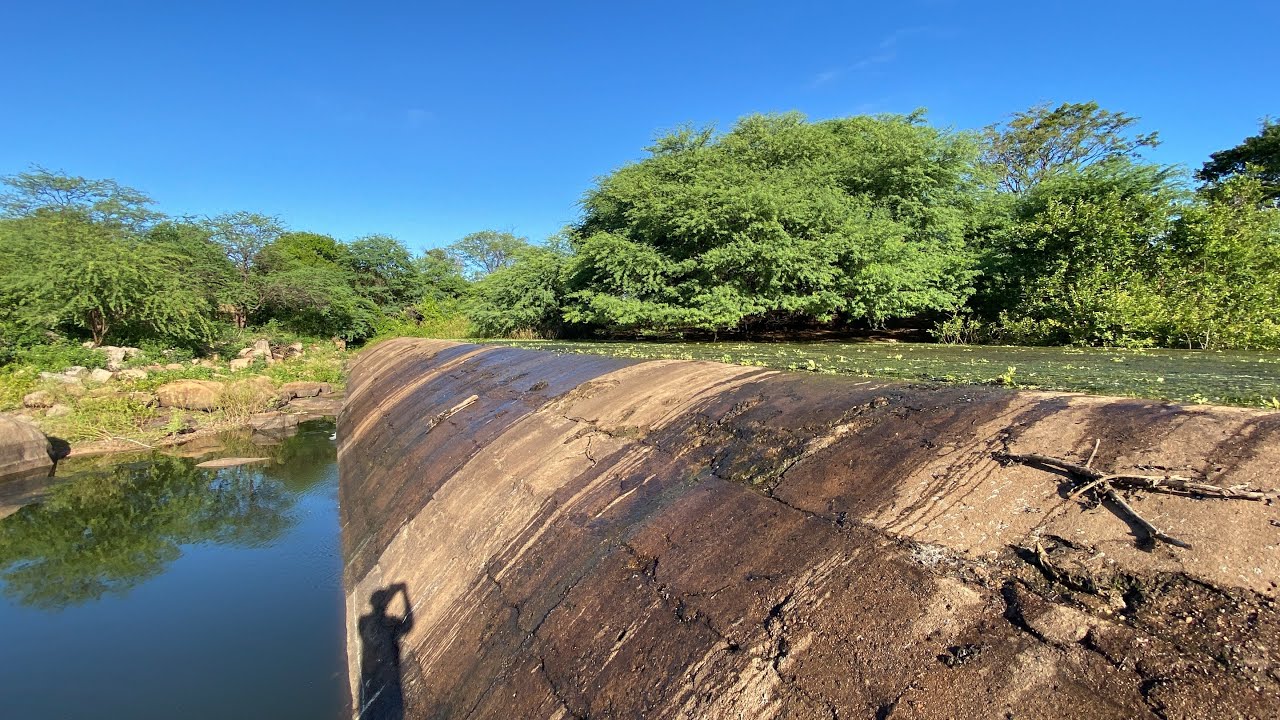 CHEGUEI BEM NA HORA QUE A BARRAGEM TRANSBORDOU
