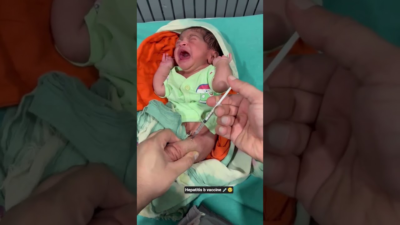 given first dose of hepatitis b vaccine 💉🥺 for newborn🐣 baby at birth #newborn #vaccination #shorts