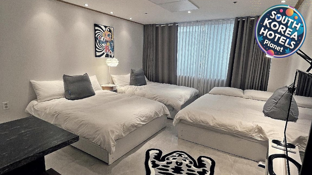 New Open 60 sec from Hongdae Station. Q Size Bed 3 | Seoul, South Korea | Hotel Review ⭐