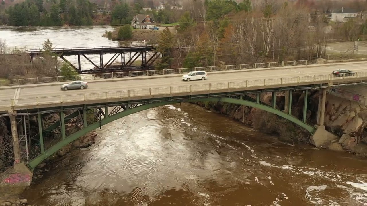 Sturgeon Falls