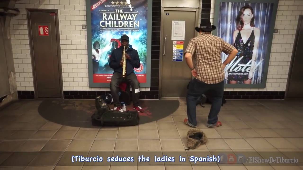 Dance Party in London Underground - Tiburcio Adventures