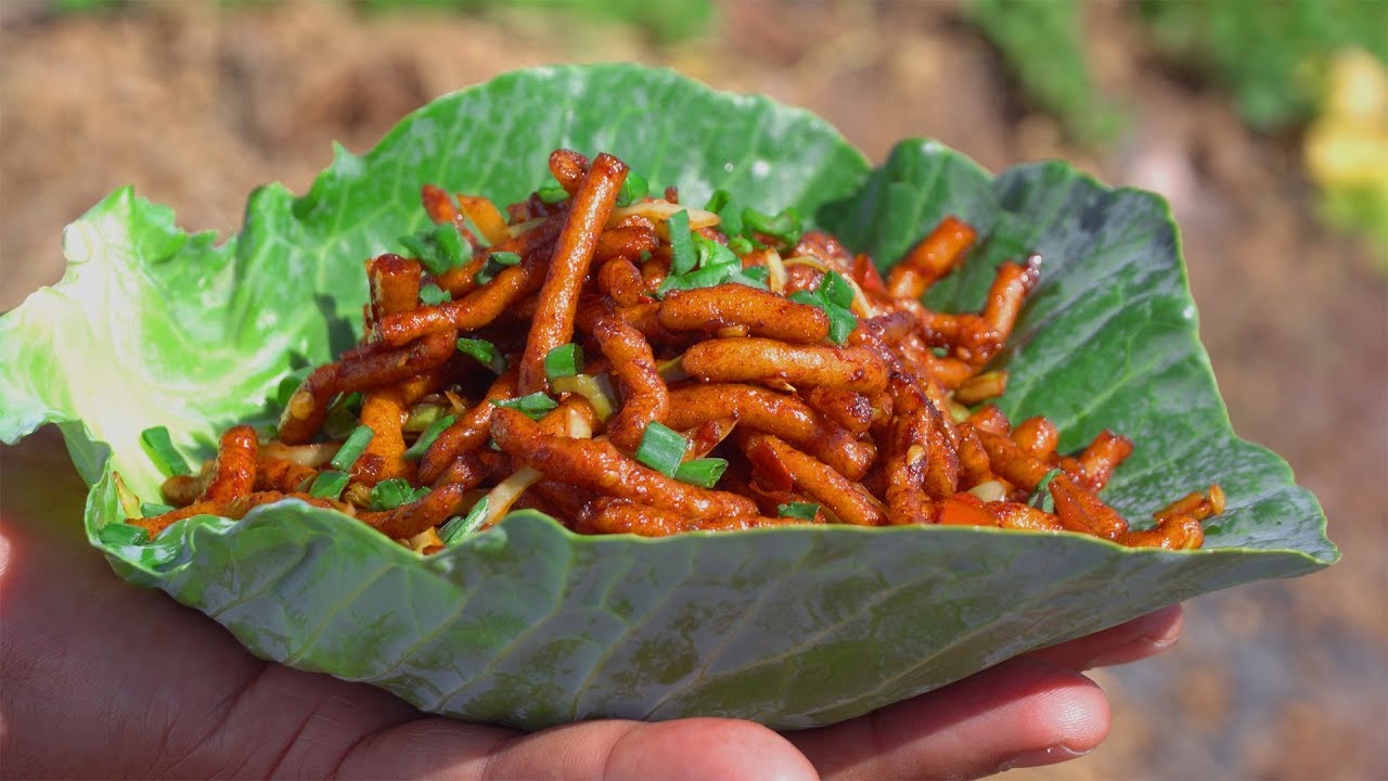 Mumbai Roadside Style Chinese Bhel with a TWIST By Nikunj Vasoya