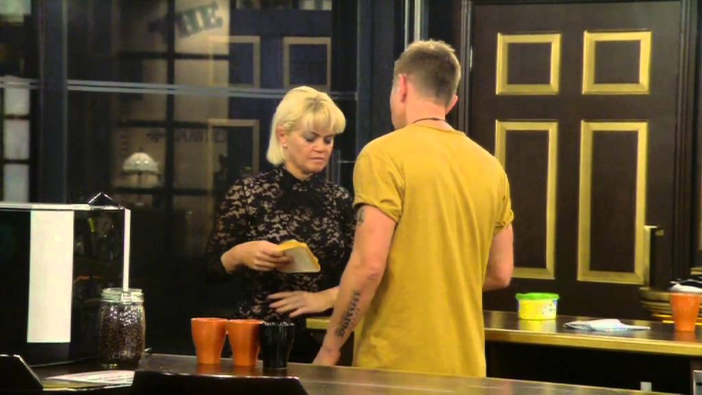 Darren's confusing coffee catastrophe | Day 22