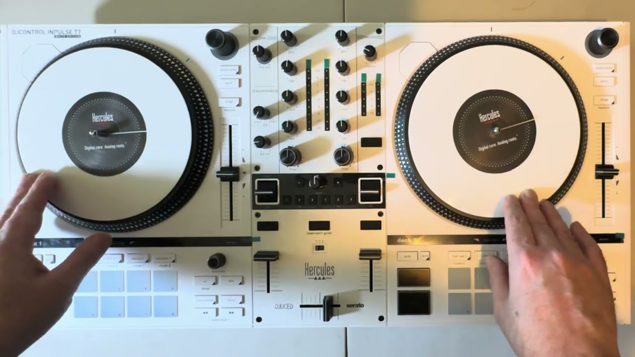 Распаковка DJ-контроллера Hercules Inpulse T7 White Edition и первые впечатления
