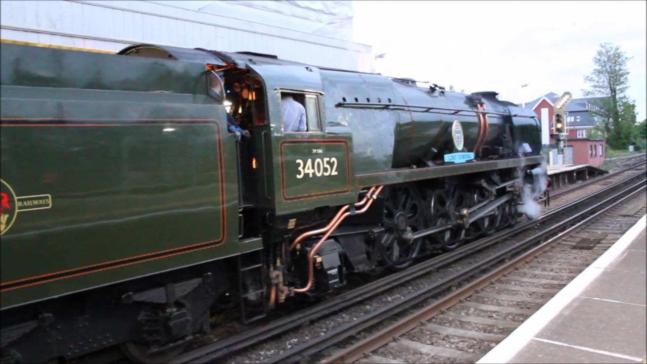 The Eagles Express (Carshalton Beeches and Sutton) Lord Dowding - 34052