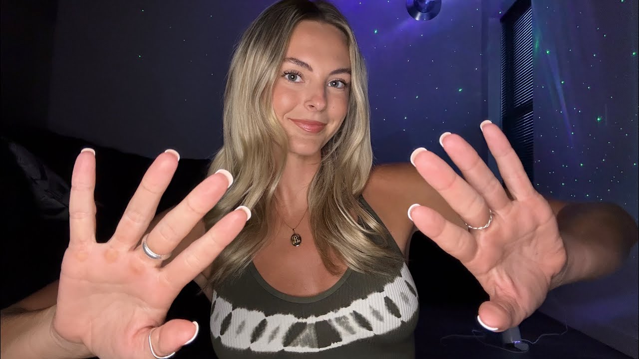 ASMR | 20 Minutes of Classic Hand Movements and Tongue Clicking 