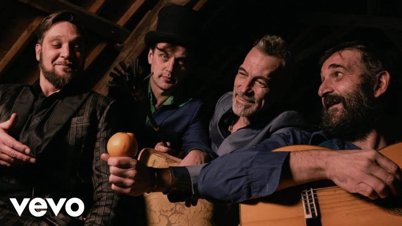 RUMBARISTAS - Malabares Official video ft. Joan Garriga