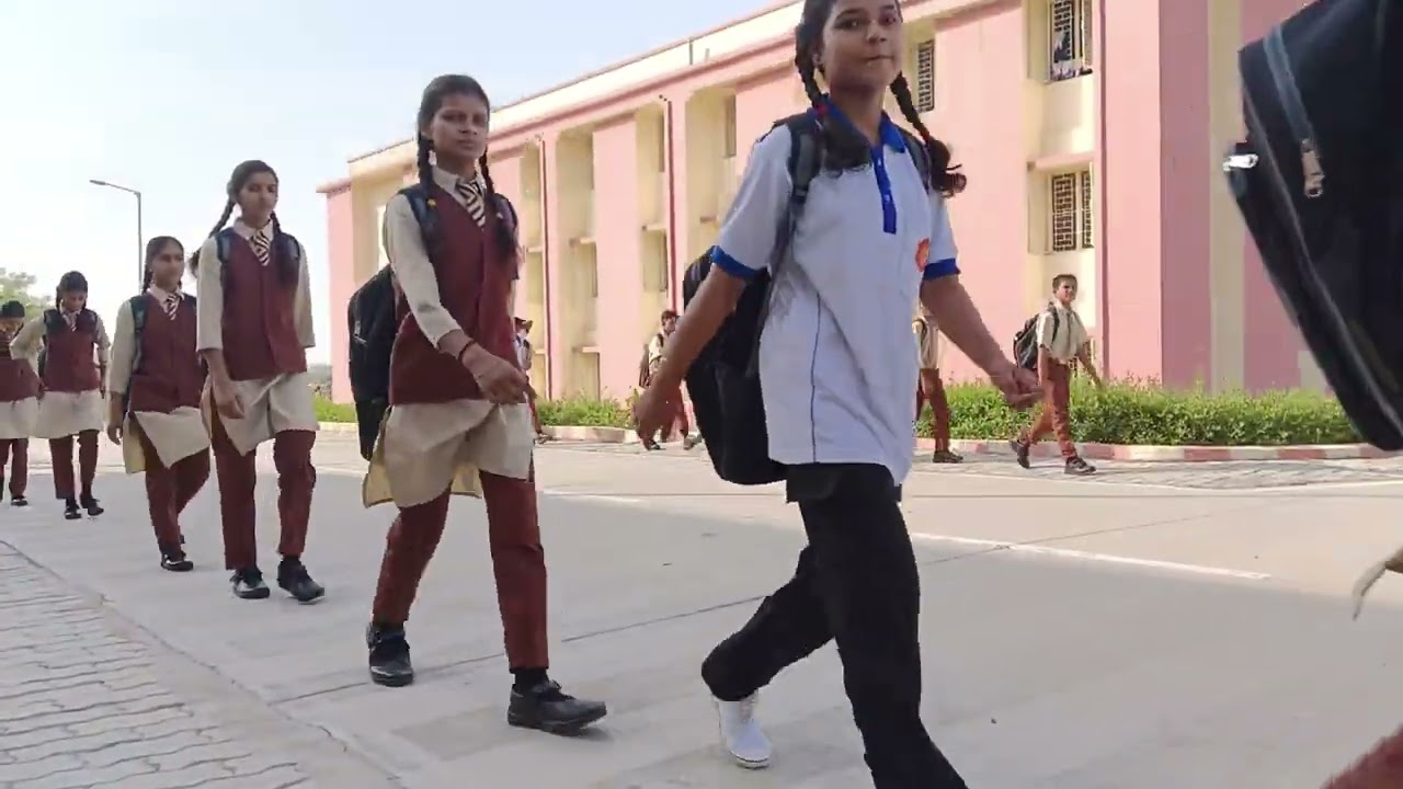 Atal Awaseey Vidhyalaya Belahat Coranv Prayagraj || Atal Awaseey Vidhyalaya || #trending #prayagraj