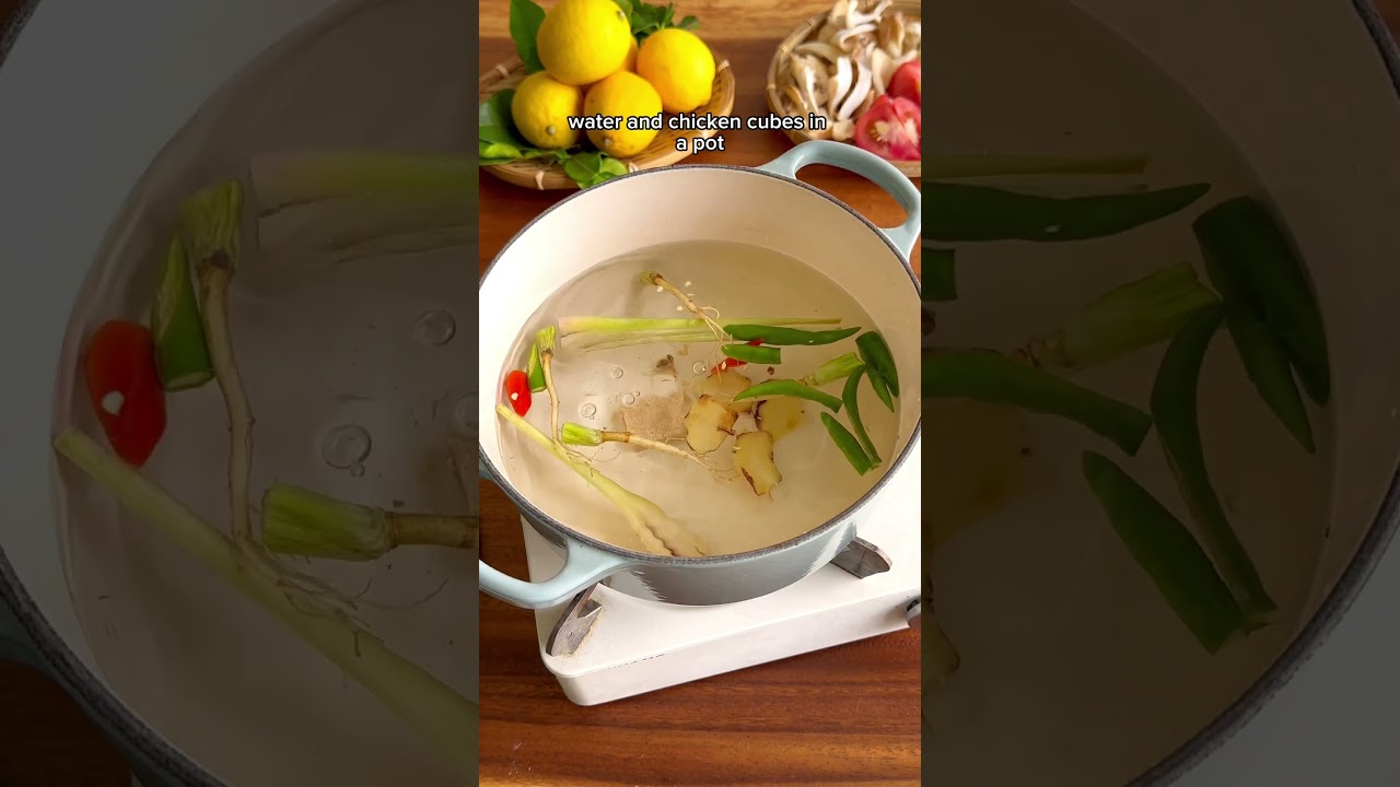 ✨White Tom Yam Soup 🌶️ you wansum? #handmade #whittomyam #tomyam #seafoodsoup #15minsrecipe #food
