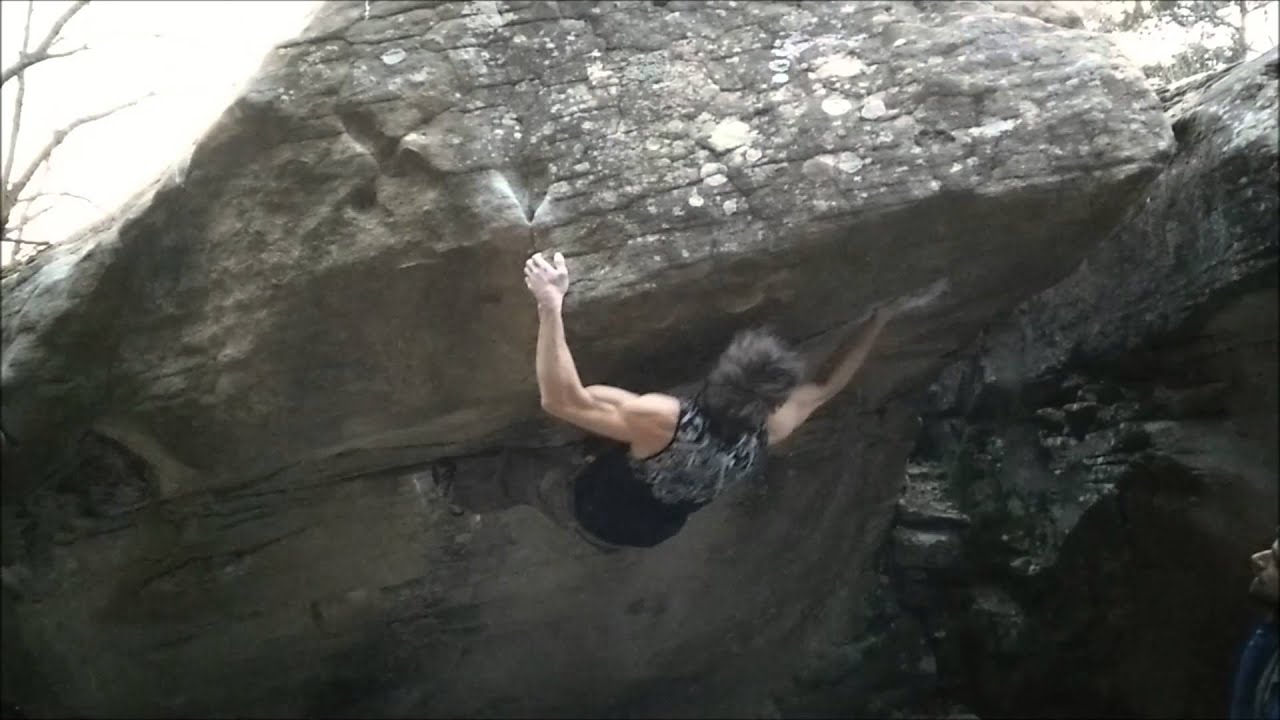 Annot - bouldering some amazing gres classics from B8 to B14 - #E9team #E9clothing #E9climbing
