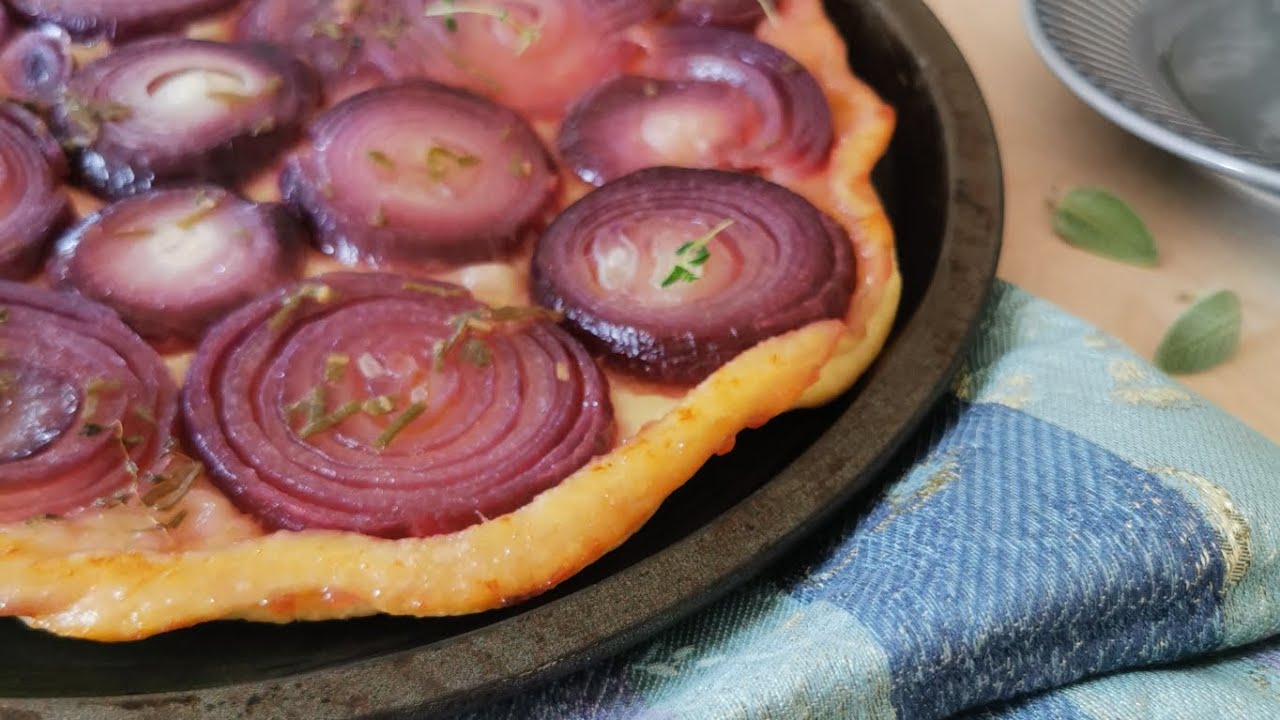 TARTE TATIN DI CIPOLLE ROSSE 💜 @semprecaromifood