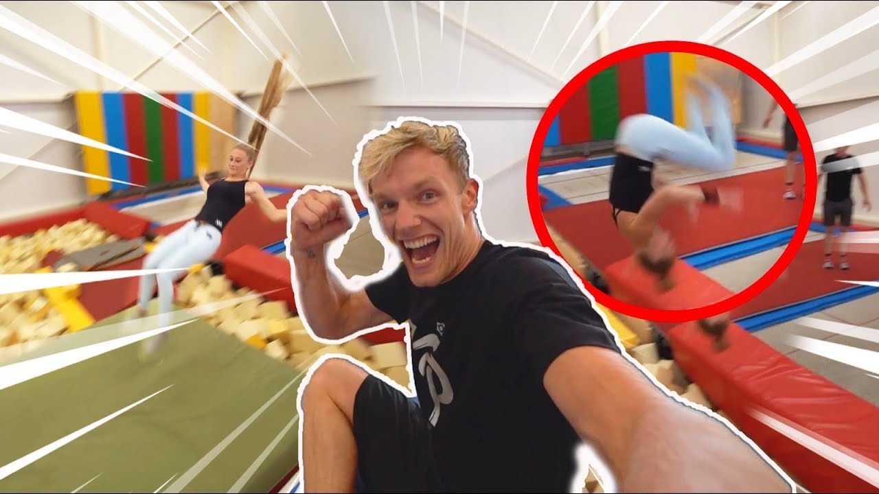 WE GAAN HAAR SALTO’S LEREN IN HET TRAMPOLINE PARK! #2187