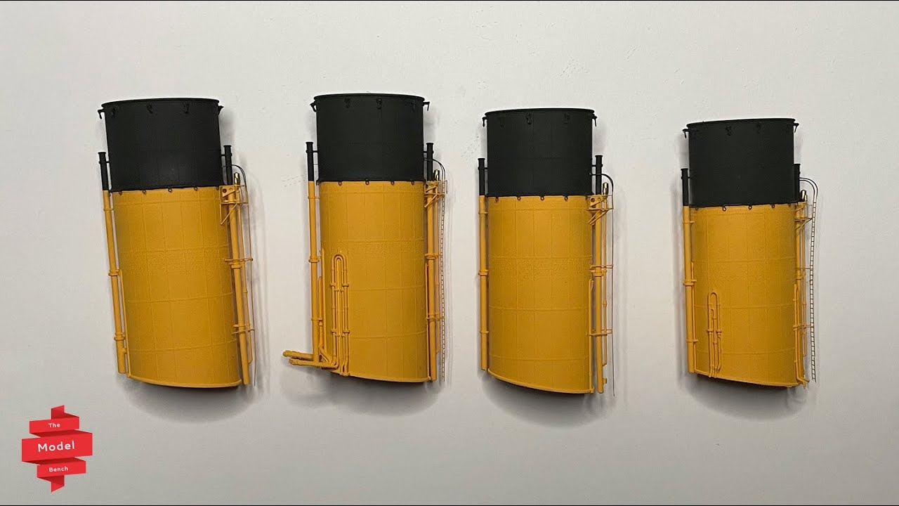 Trumpeter Titanic 1:200: Funnels. 