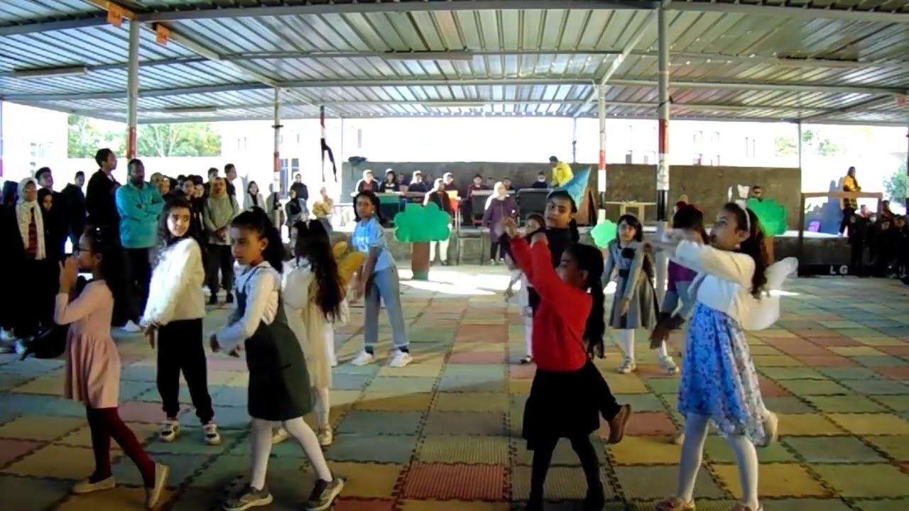 اذاعة مادة الدراسات الاجتماعية