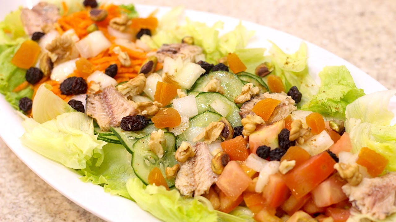 MINHA SALADA FAVORITA - SIMPLES - F&Aacute;CIL - R&Aacute;PIDA - COMPLETA - DELICIOSA - INCR&Iacute;VEL - Isamara Am&acirc;ncio