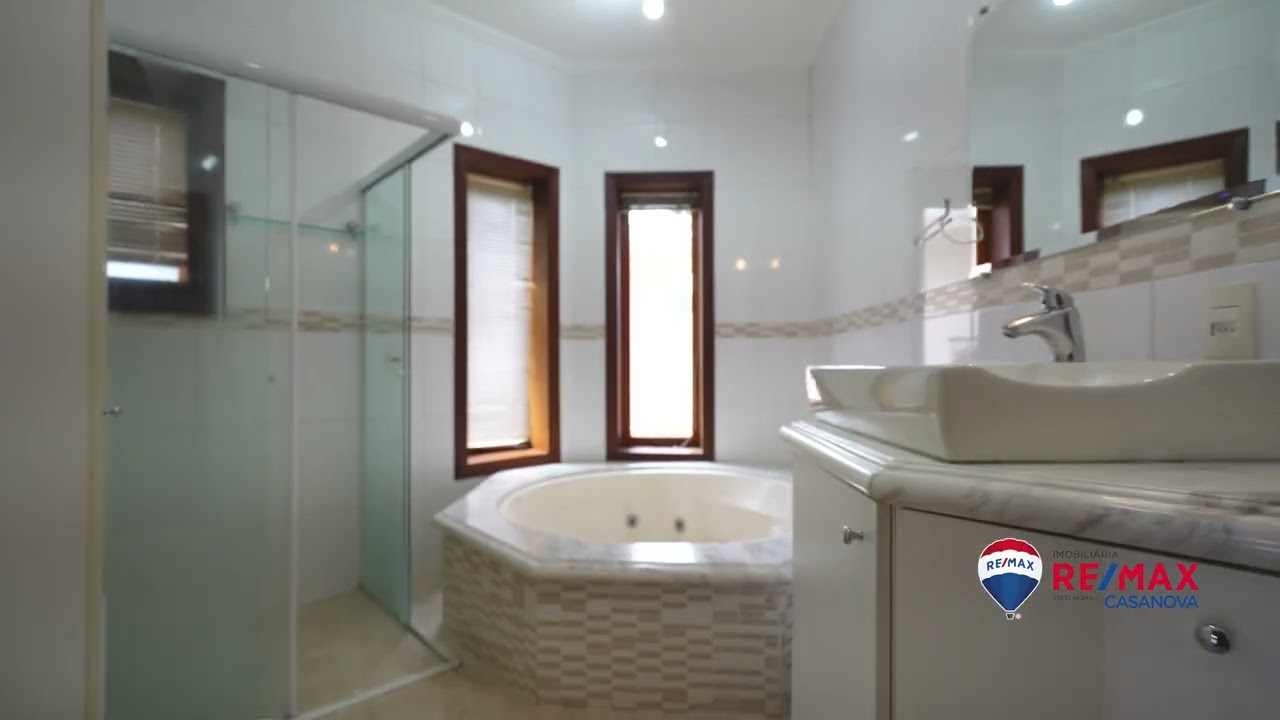 RE/MAX vende  | Casa 3 Quartos 362m2 (3 suíte)  | R$2.098.000,00   | Estância Paraiso | Campinas/SP