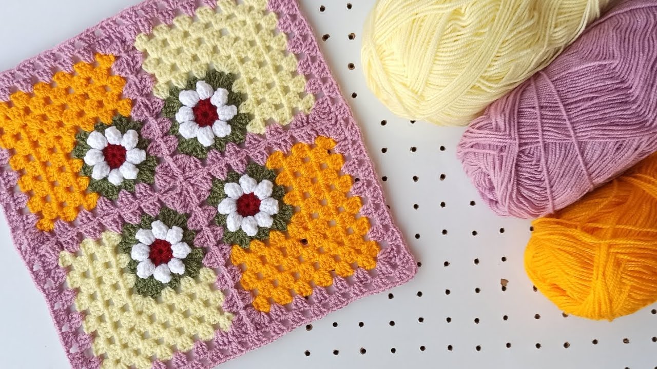 اتصال موتیفها😍 آسان . ...کاملا حرفه ای تمیز و یکدست بدون قطع کردن نخ #بافتنی #قلاببافی #grannysquare