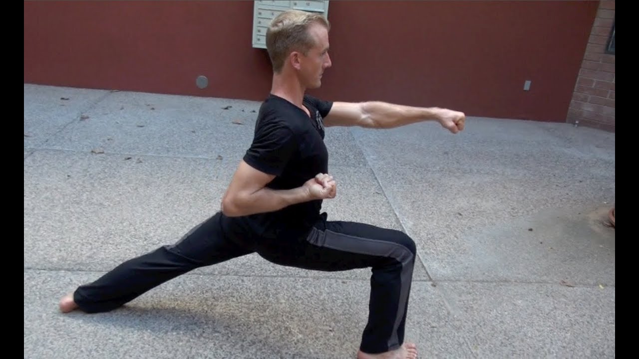 The Perfect Bow Stance of Kung Fu / Wu Shu