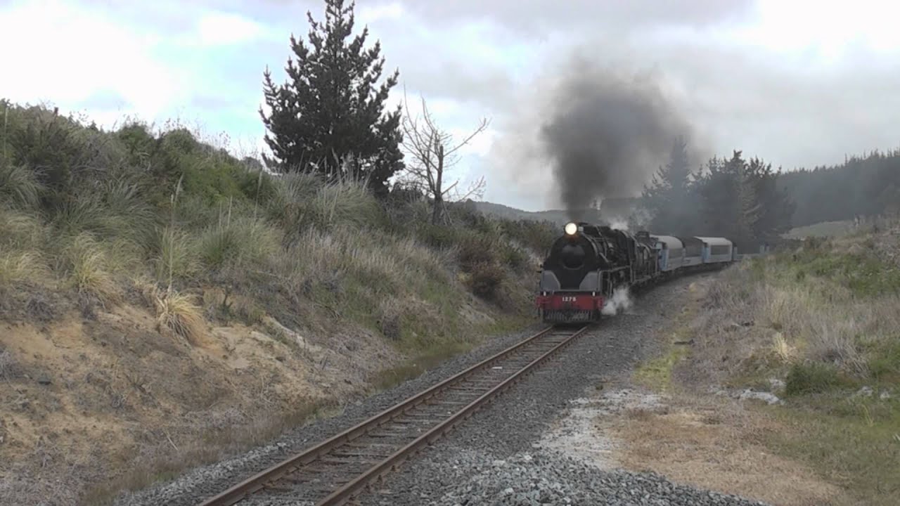 Rail 150: Ja1275 Northbound on the North Auckland Line - HD