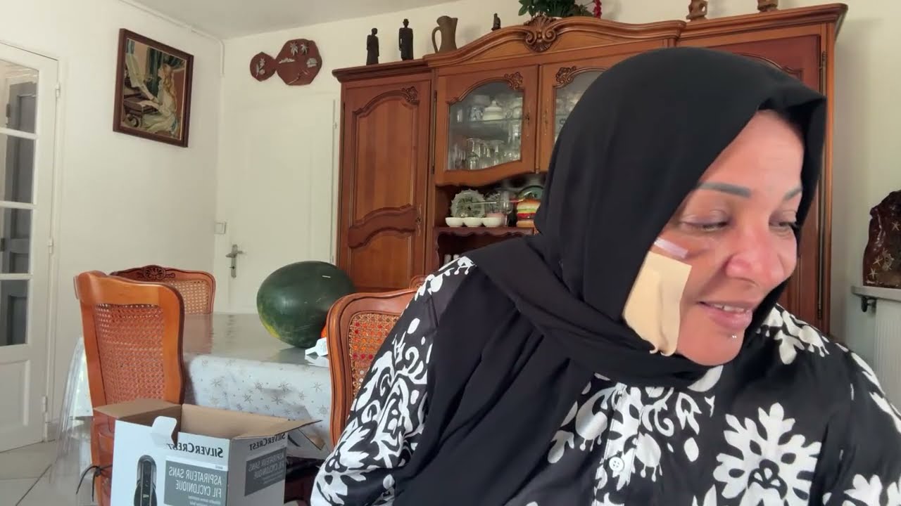 بنتي جبتلي هدية 🎁 علشان تجبر بخاطري ❤️و عملتلي أحلي بيتزا 🍕🍕🍕