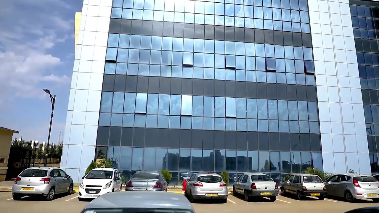 💪😍😱والله كانك في افضل الجامعات في العالم 😱💪😍المدرسة العليا للتجارة بالقليعة😱💪😍ESC KOLEA