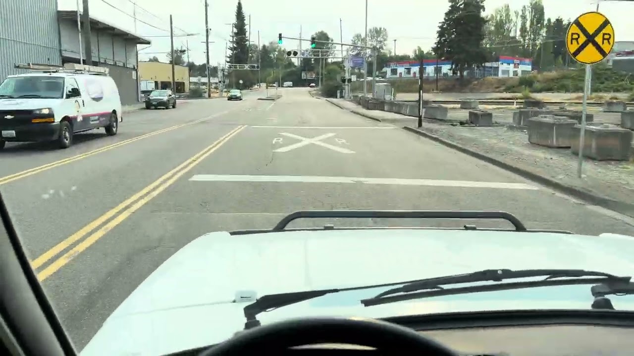 1980 Range Rover Classic Driving