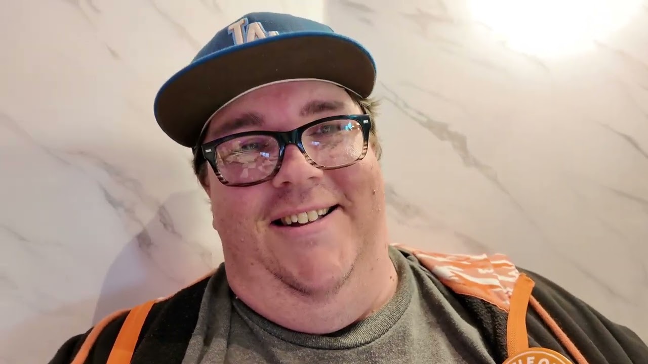 Holey Moley & Hijinx Hotel @ The Irvine Spectrum 3/9/26 #irvinespectrum #irvineca #minigolf 