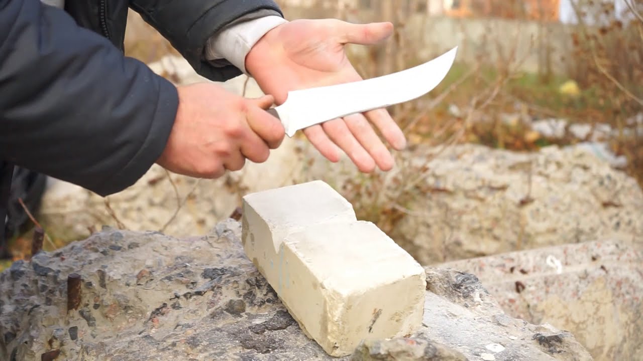 Нож из брони Panacea Universal