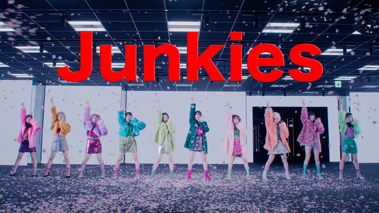 ＝LOVE（イコールラブ）/ 13th Single c/w『Junkies』【MV full】