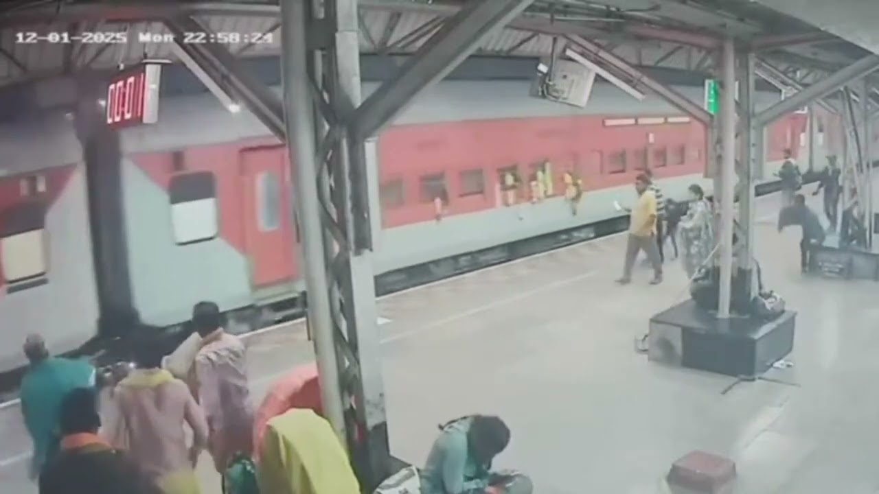 RPF inspector rescued the passenger at Salem