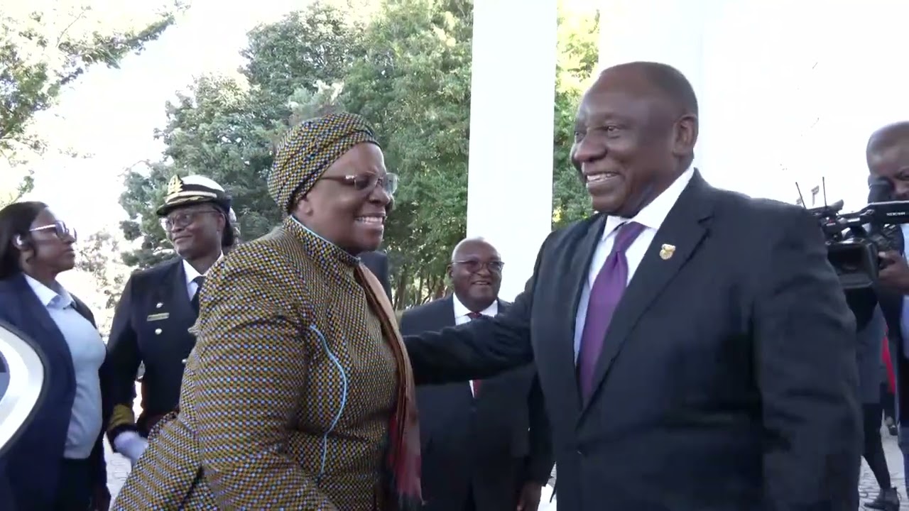 President Cyril Ramaphosa receiving President of the Republic of Namibia