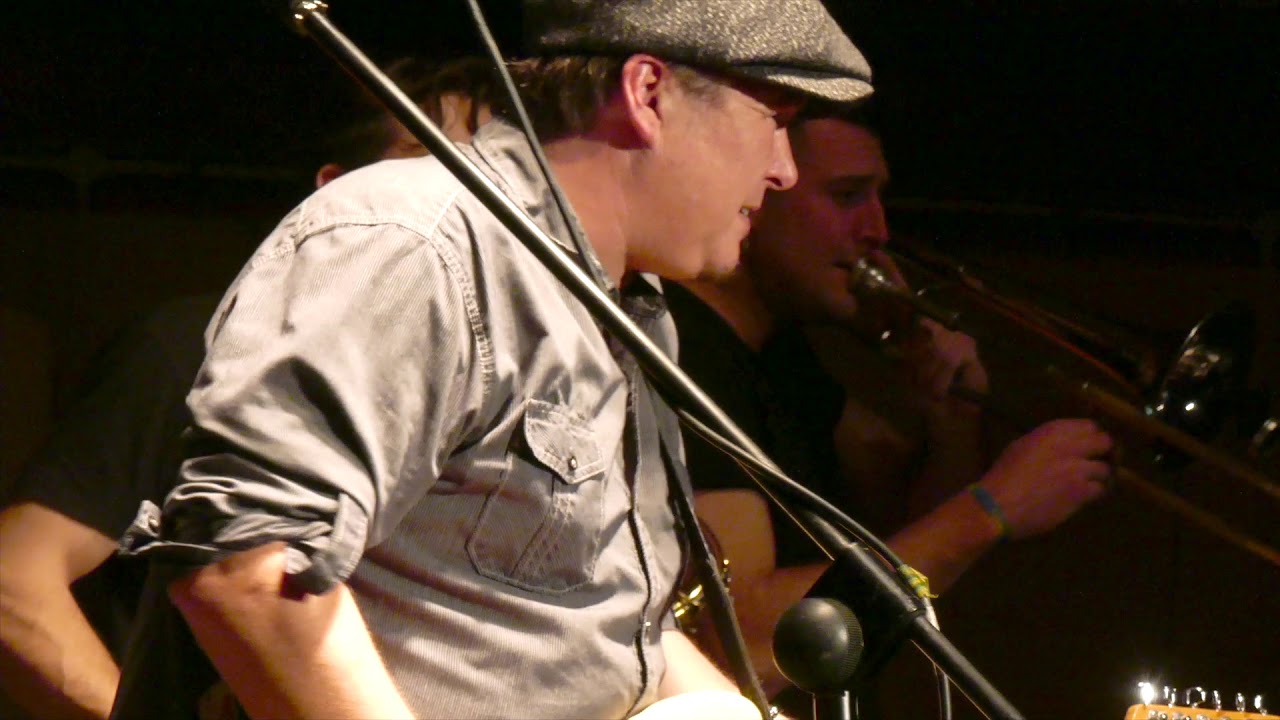 Billy Walton  Band -  Hold On I'm Coming (2018)