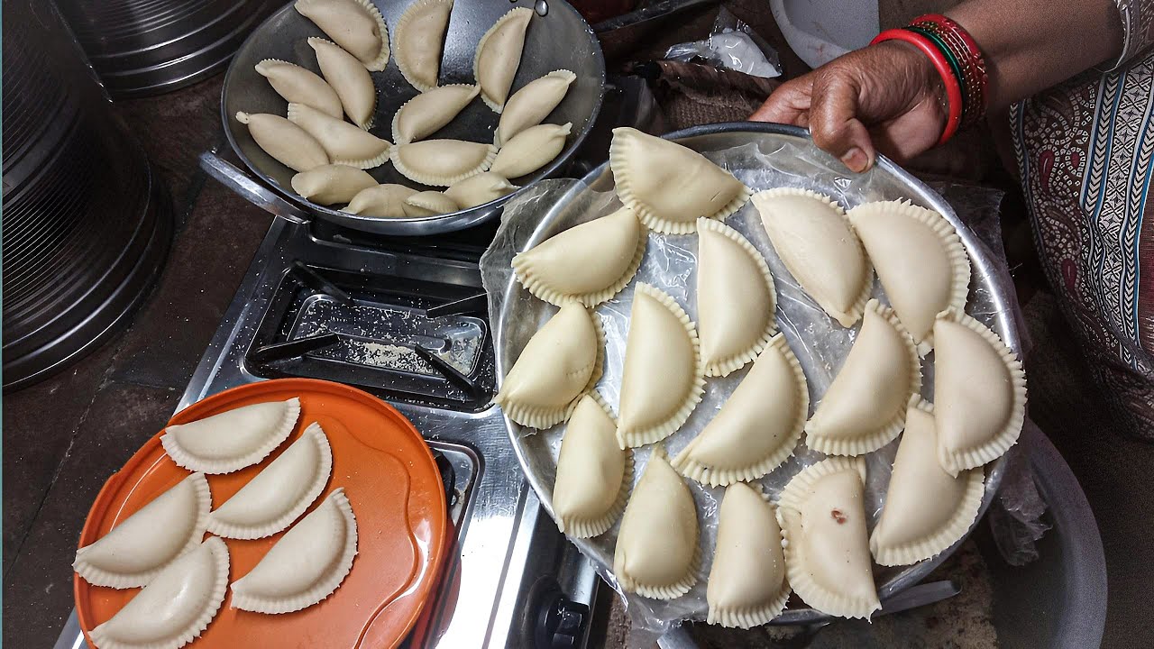 GUJIYA Banane Ka Naya Tarika | 2026 Ki Sabse Easy Recipe 😍 
