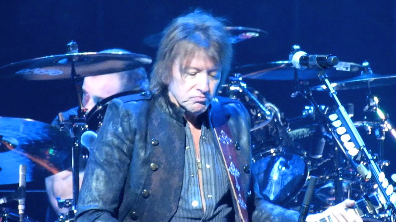 Bon Jovi (Richie Cam)-Because We Can-Pittsburgh 2/21/2013