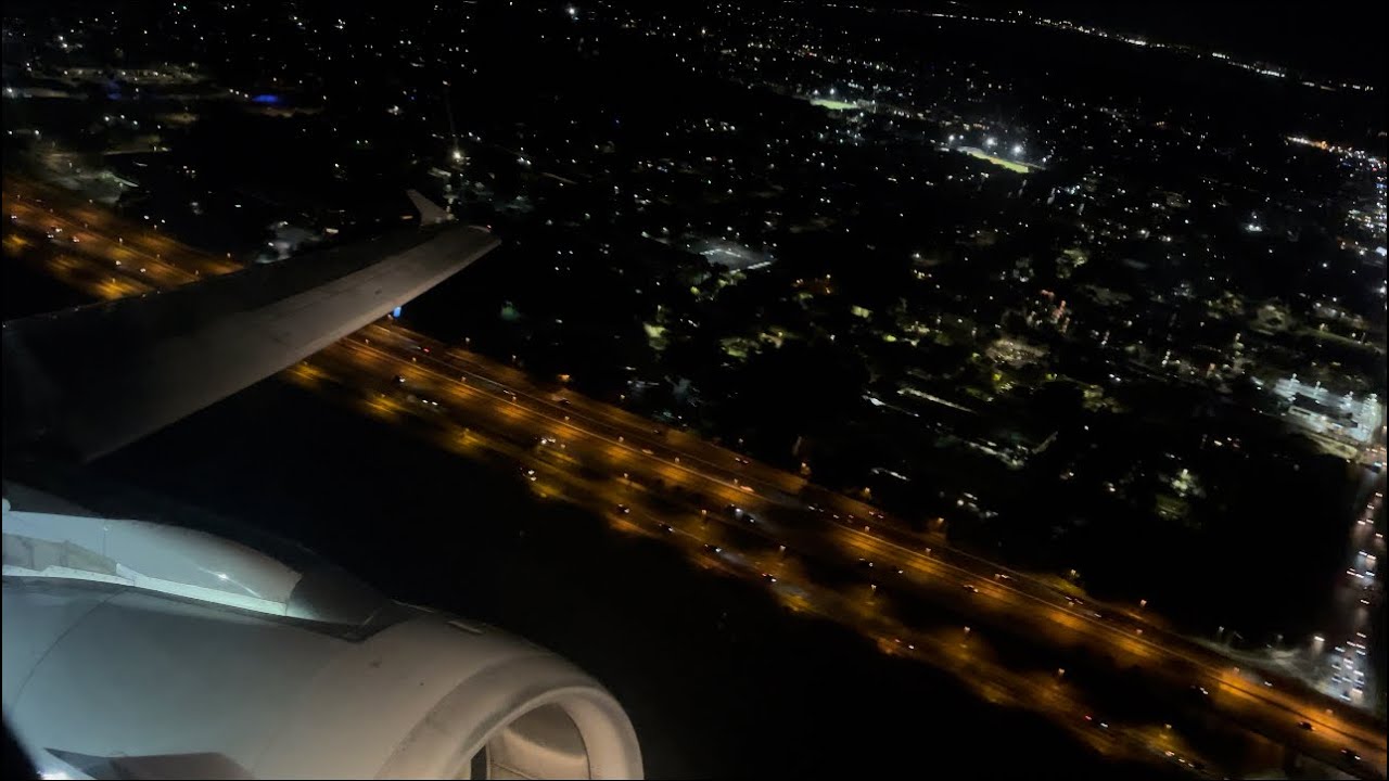 American Airbus A321 Delayed Night Takeoff Tampa Intl. (KTPA)