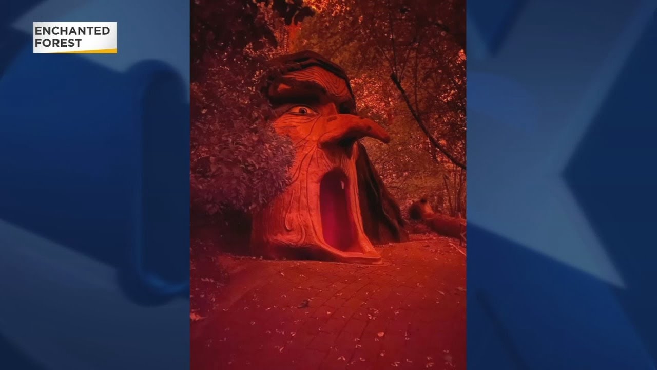 Enchanted Forest shares eerie photos of red haze at park as fires burn in Santiam Canyon