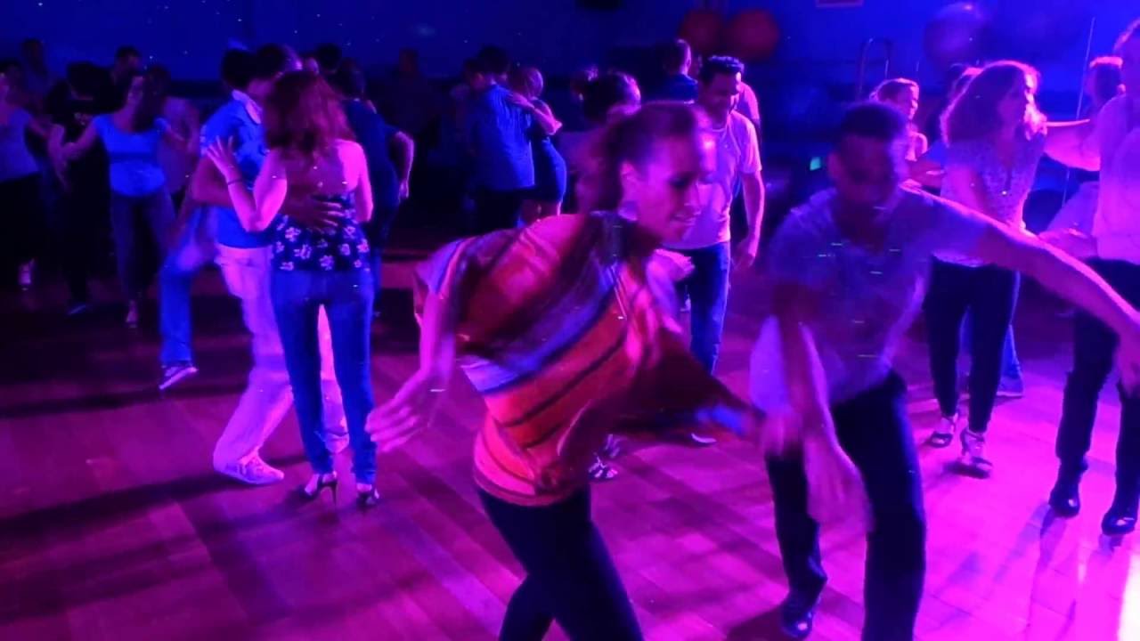 Bachata Open France /Salle Room/ Salsa /Deejay Juan Carlos El Preso.