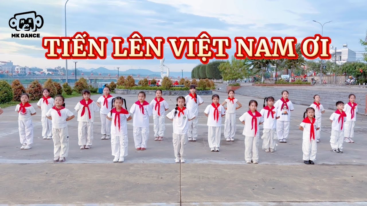 TIẾN LÊN VIỆT NAM ƠI - Sơn Tùng MTP | Dance Kids | MK Dance 