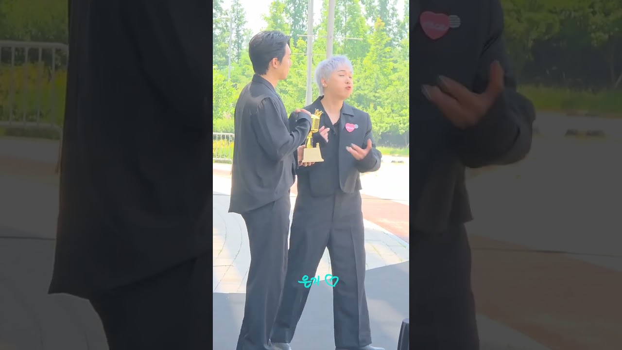 250623 2025 불후의 명곡 왕중왕전 레드카펫 포토존 이승기&이홍기