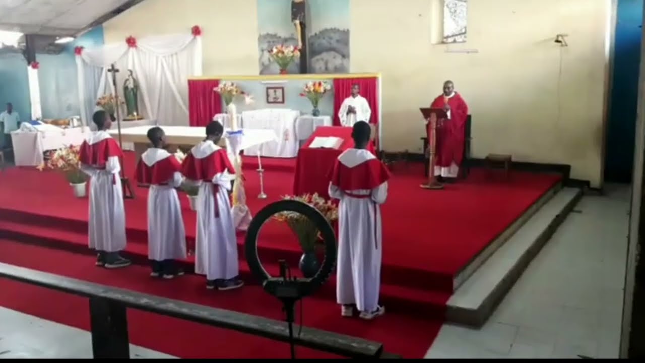 Mukama Mwami w’Abami Ganza(Kyrie&Gloria) – Paroisse Saint Joseph Ngagara