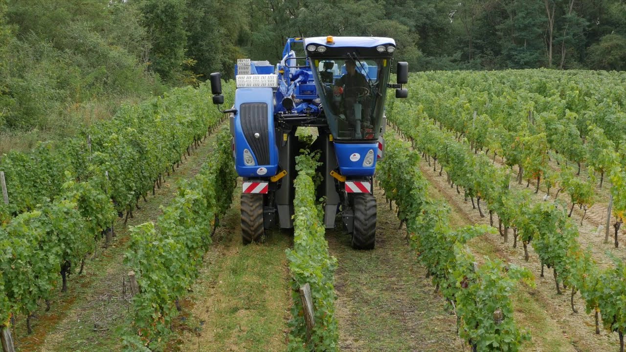 New Holland nouvelle gamme Braud compacte 7030M et 8030L