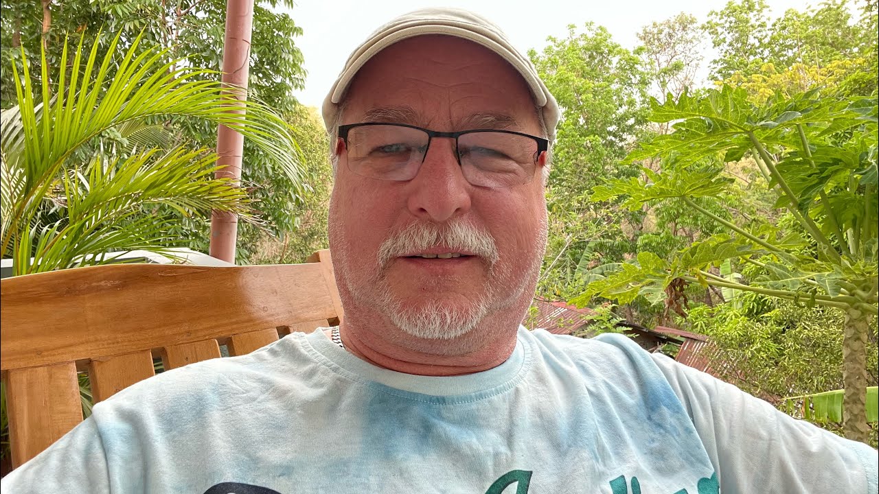 750,000 Americans Moved Out of the U.S. Last Year !!! It Will Affect Us at Some Point !!!