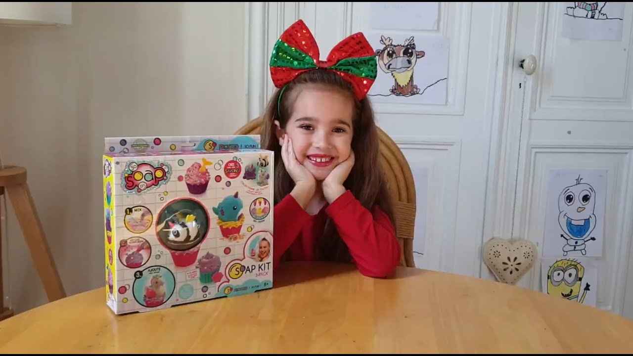 So Soap DIY kit - Chloe makes her own cupcake soap with sprinkles and a toy on top
