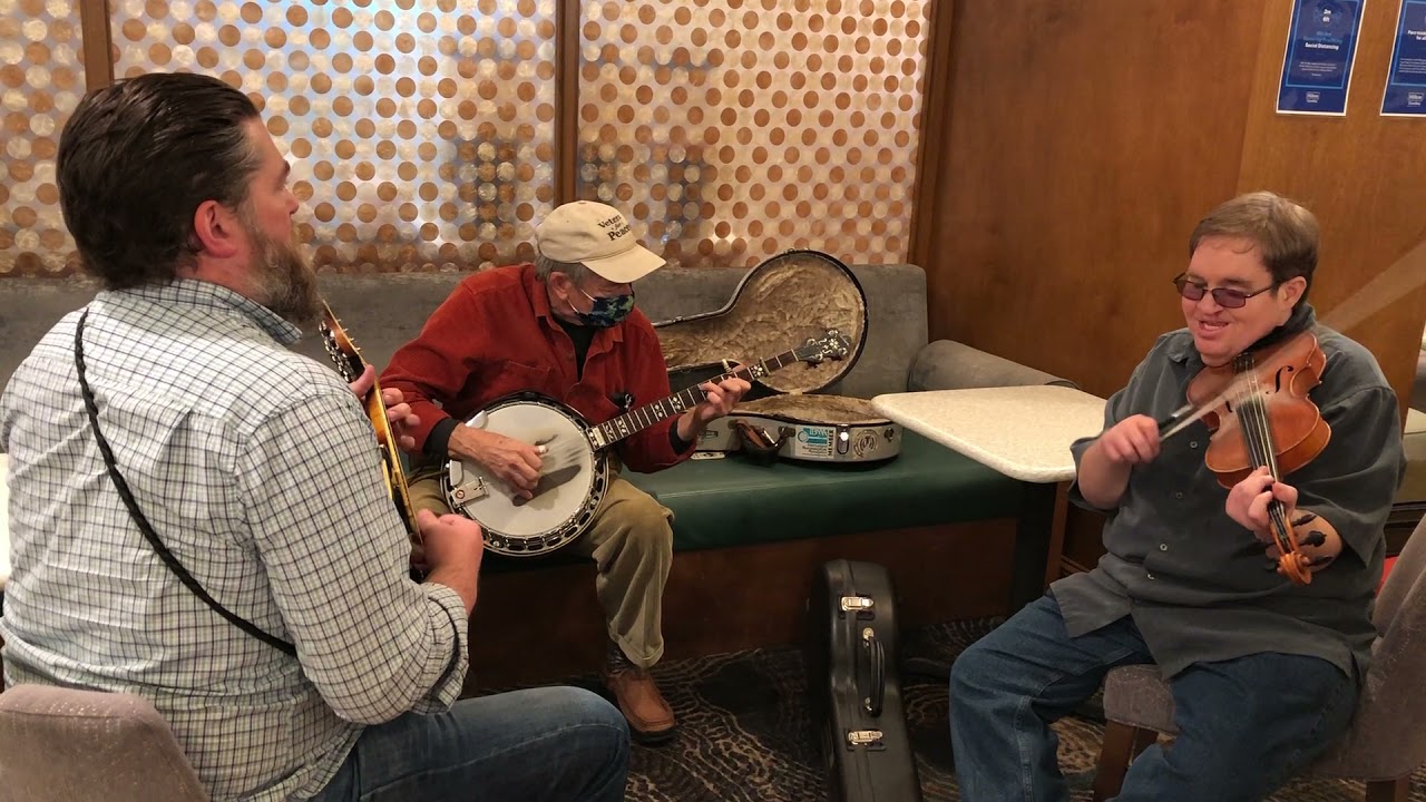 BROWN COUNTY BREAKDOWN - Butch Robins/ Mike Cleveland/ Nathan Livers - LIVE