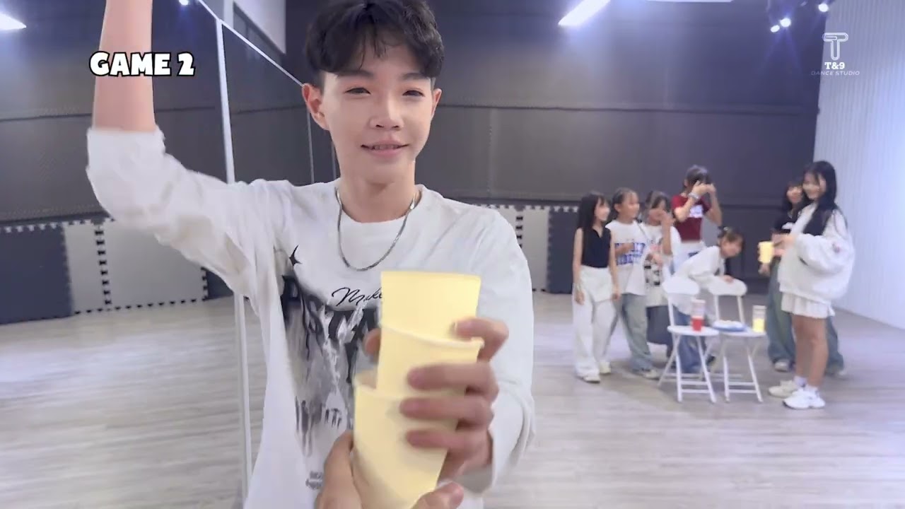 Chơi game cùng T&9 (Studio version)