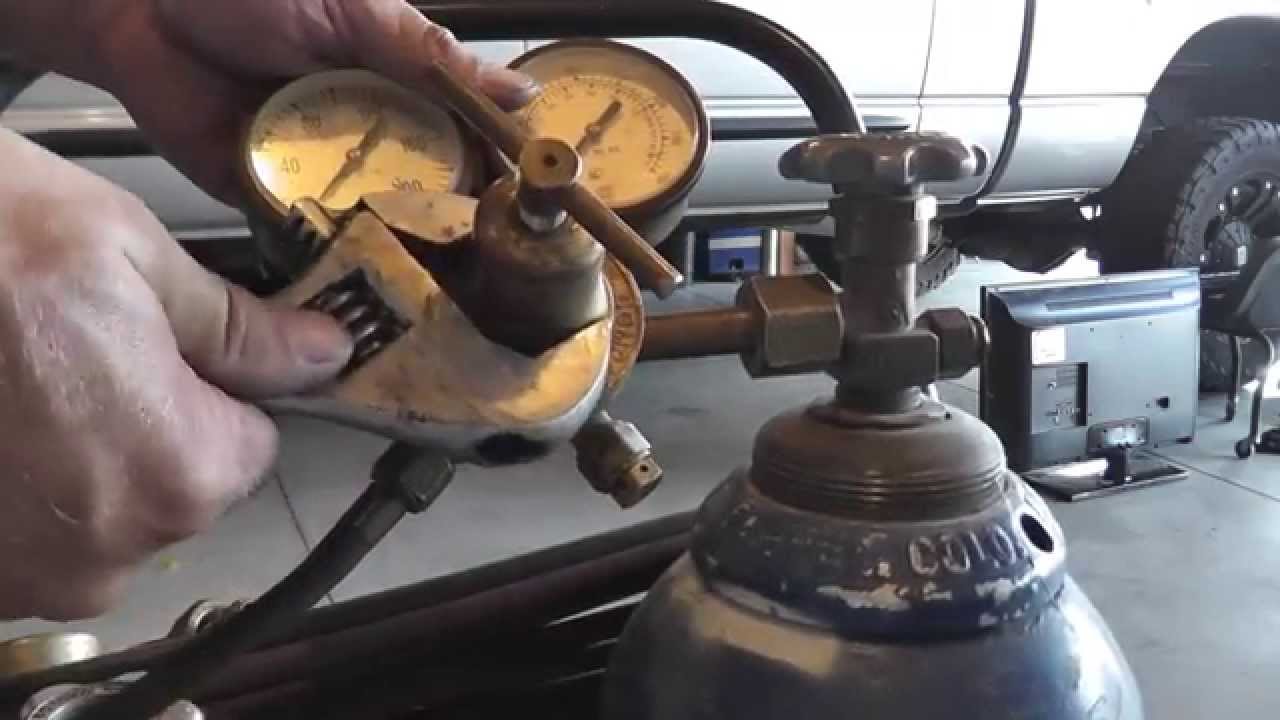 Rebuild a Victor torch regulator